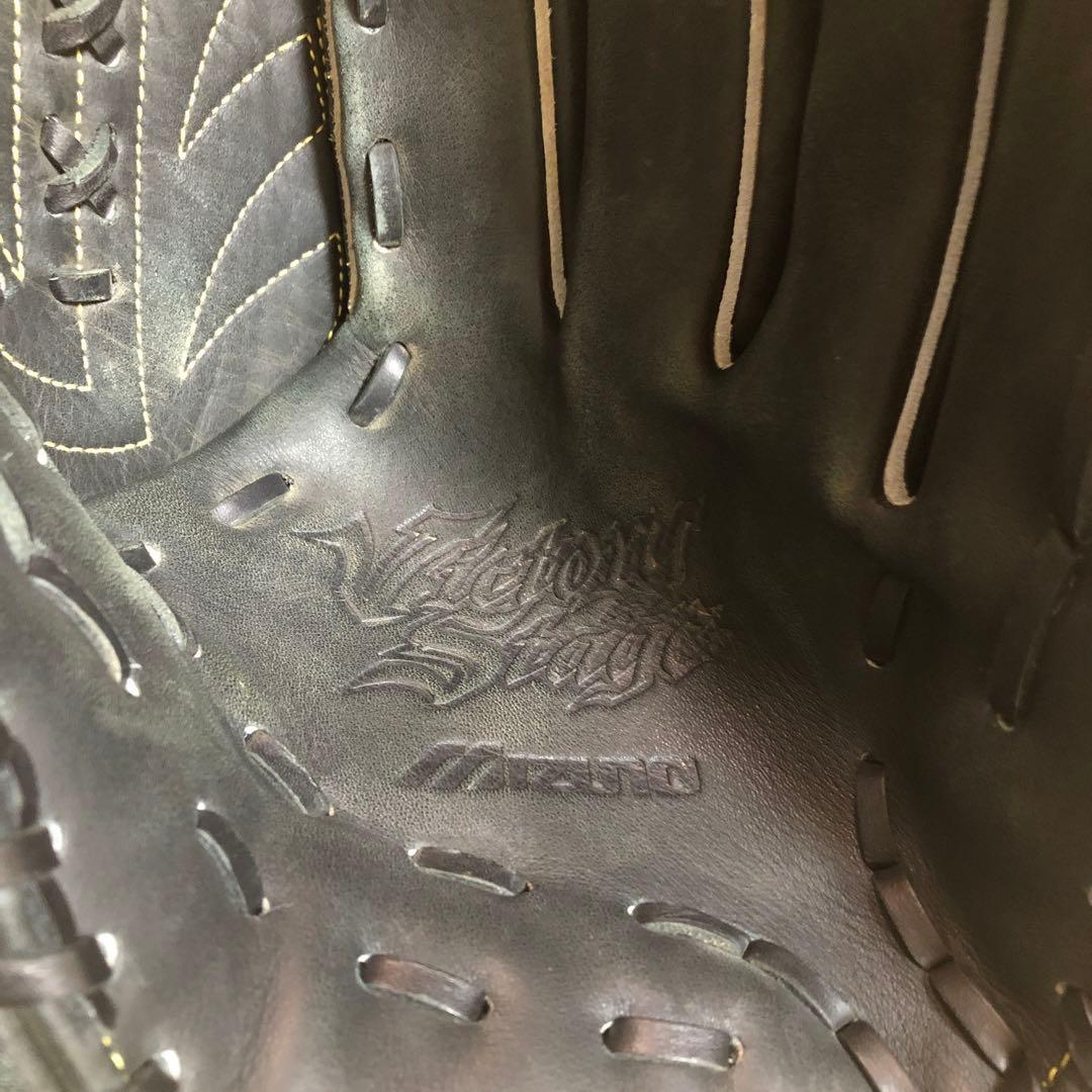 Mizuno Victory Stage グローブ 黒