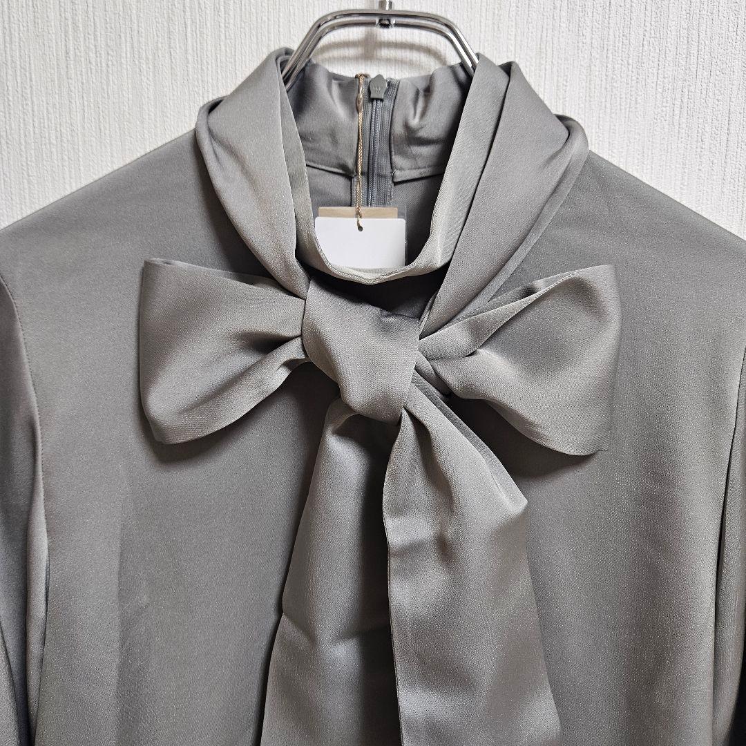 新品　theory luxe　セオリーリュクス　ボウタイサテンブラウス　グレー