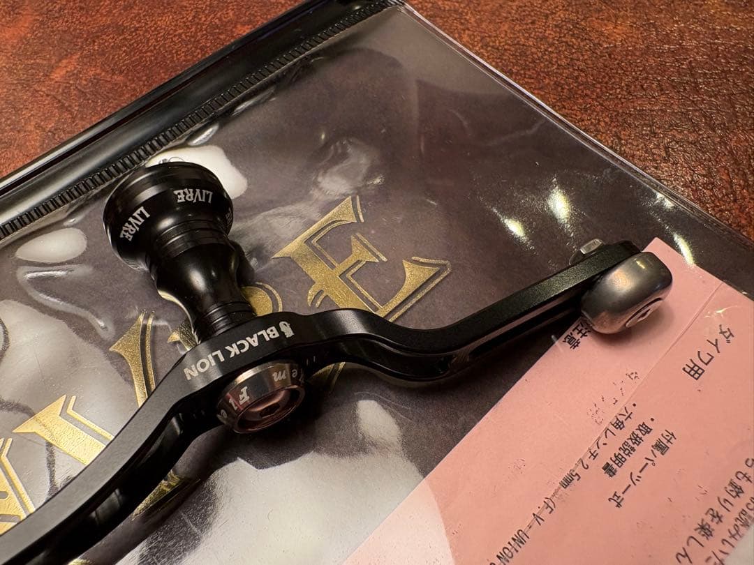 【美品】BLACKLION × LIVRE Cachalot un