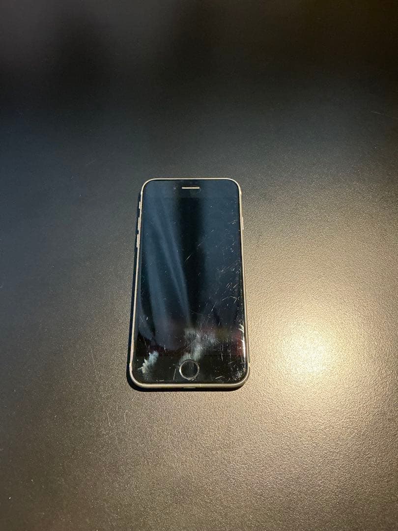 iPhoneSE3 ホワイト 128GB SIMフリー