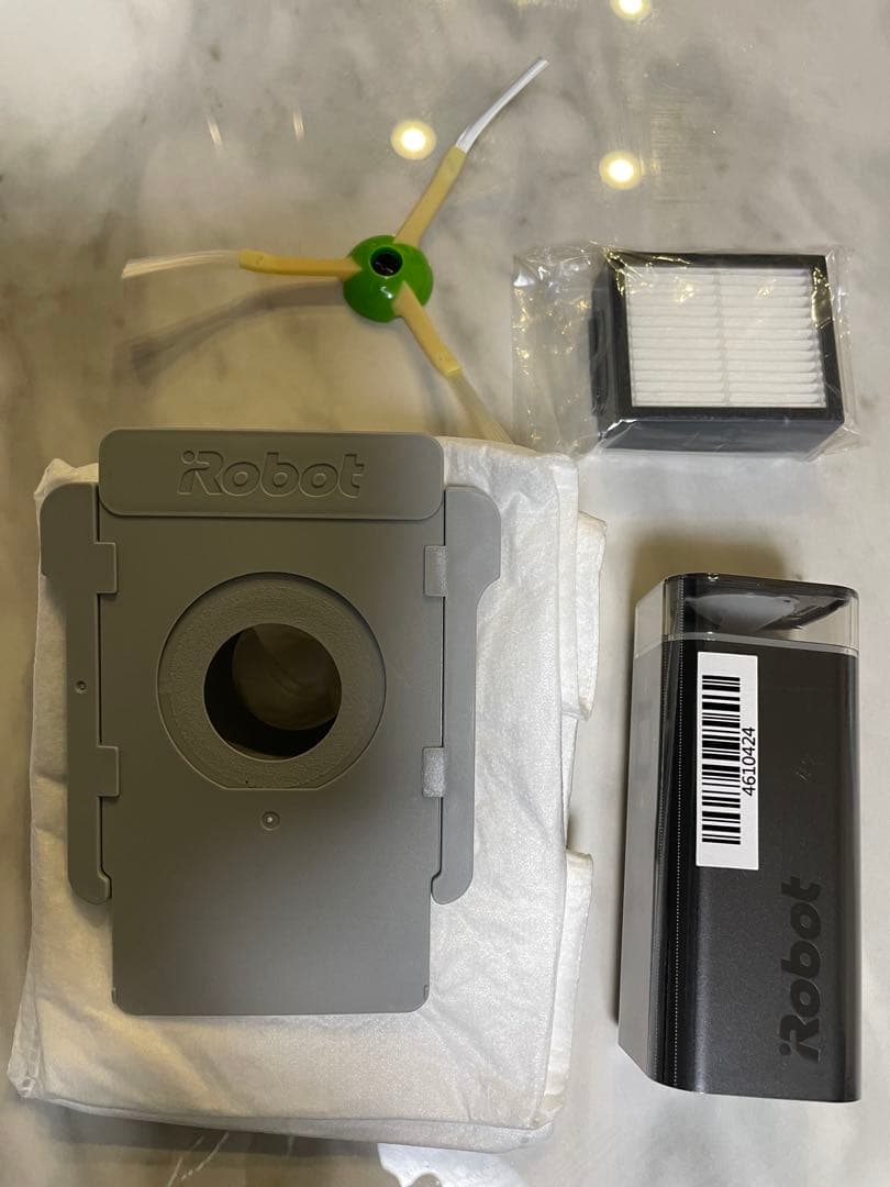 ちま使用頻度低iRobot Roomba i7＋クリーンベース自動収集機能