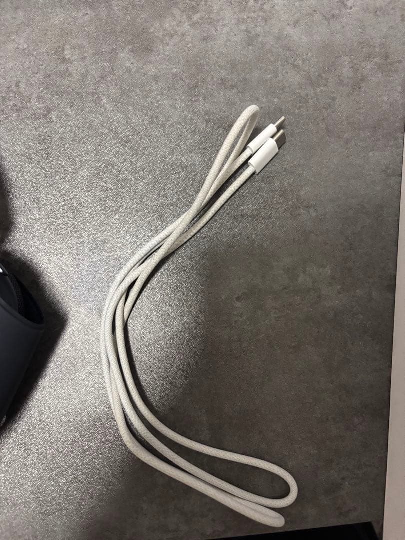 AirPods MAX 箱　充電コード有