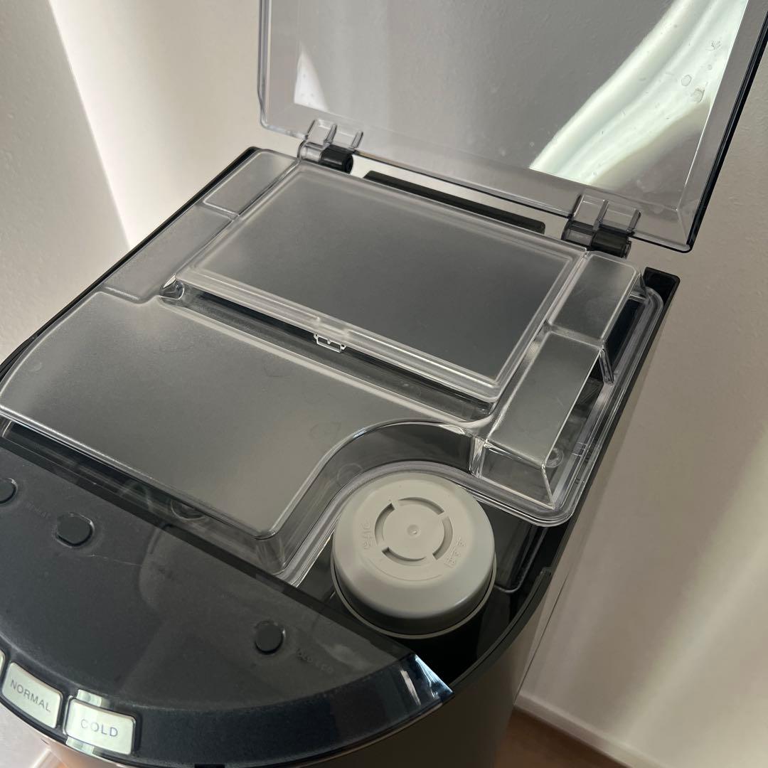 ウォーターサーバー　エブリィフレシャス　tall