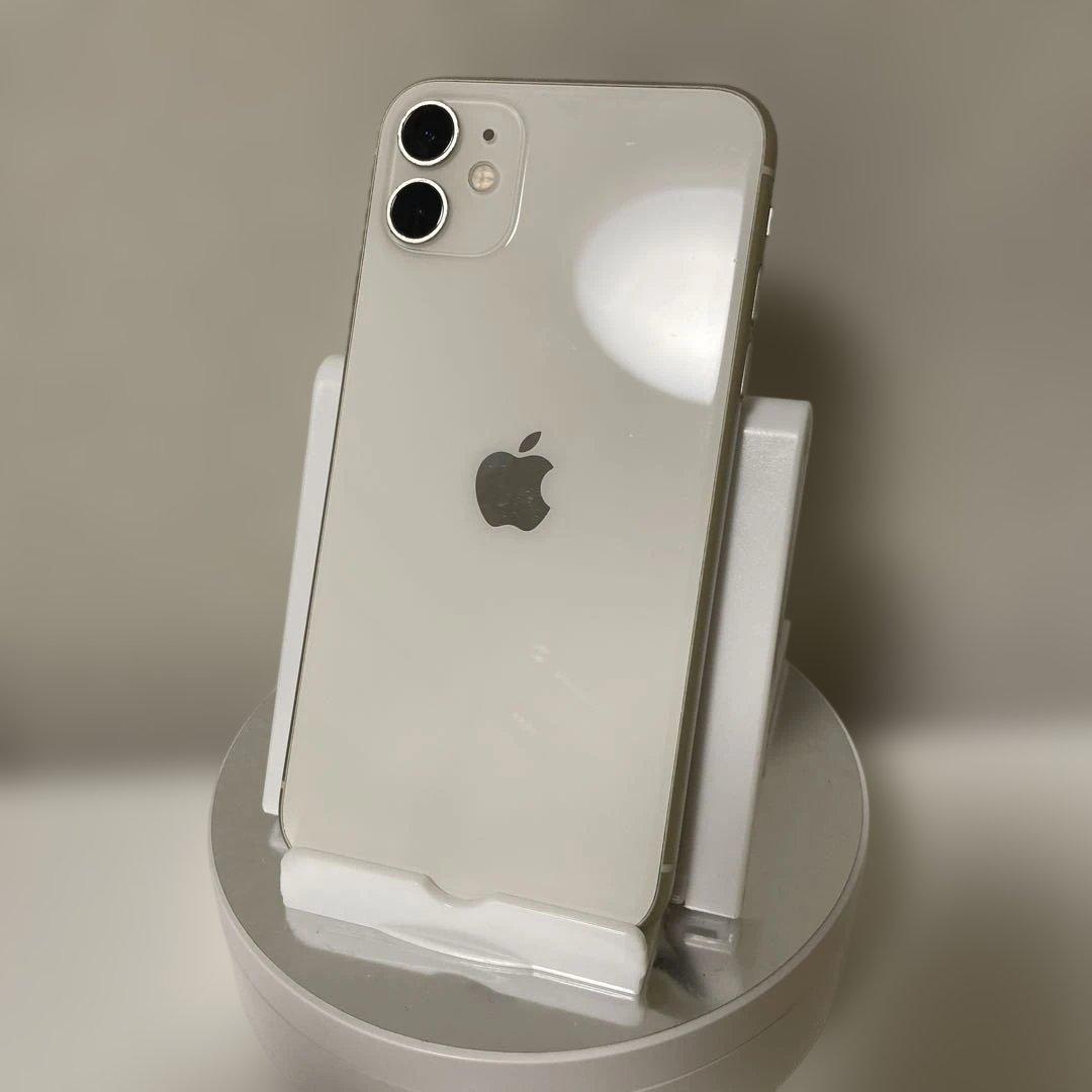 iPhone11 128GB バッテリー100% ディスプレイ新品 simフリー