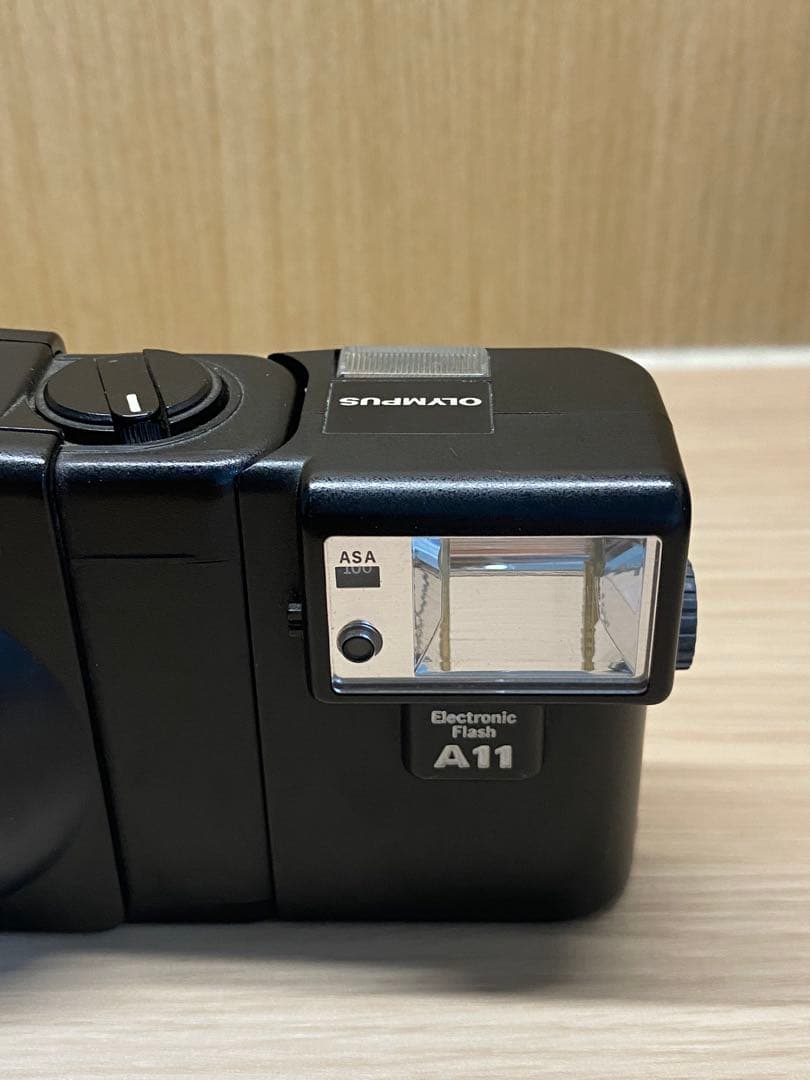 momo&mikanオリンパスフィルムカメラXA2 A11 OLYMPUS