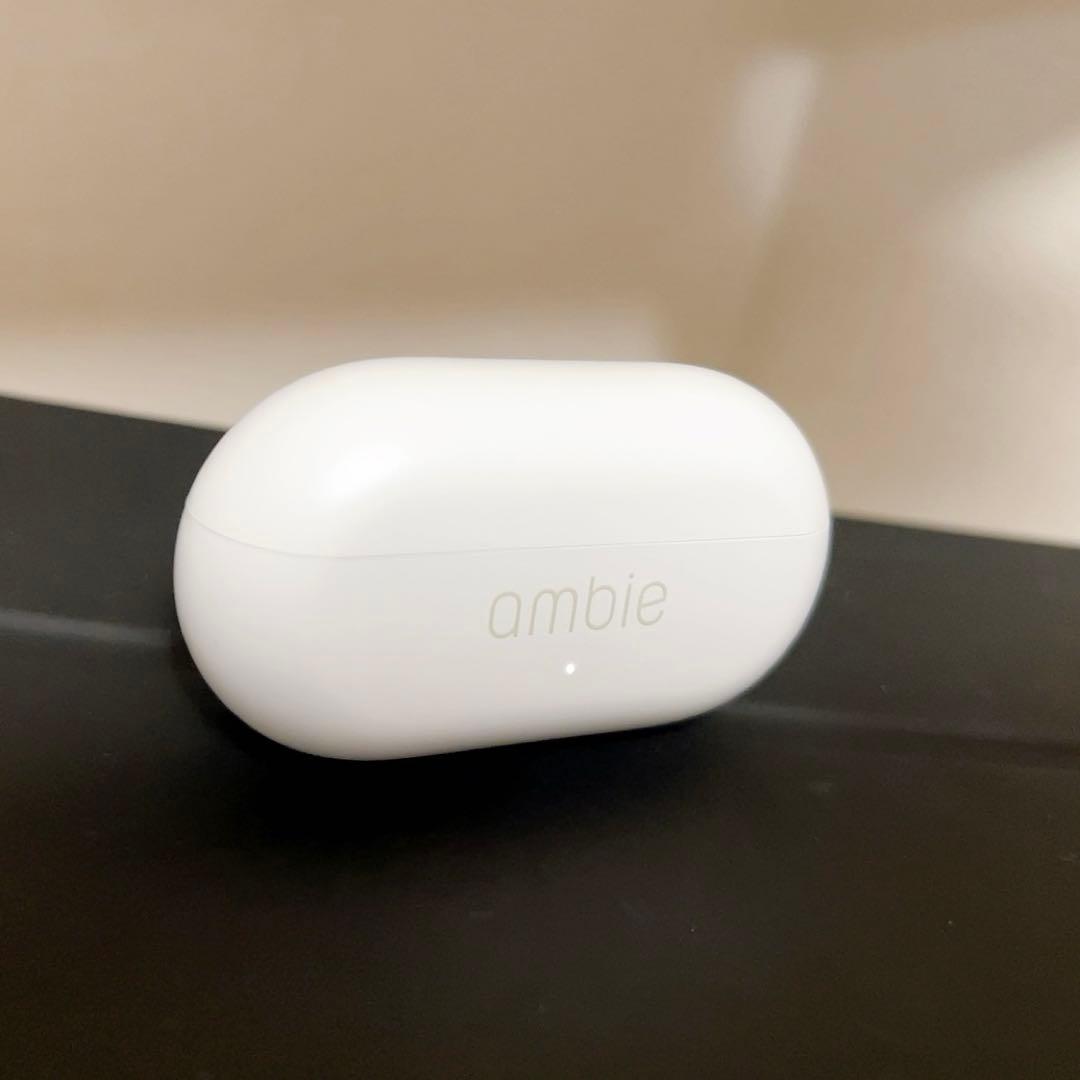 ambie ワイヤレスイヤホン ホワイト　超美品です