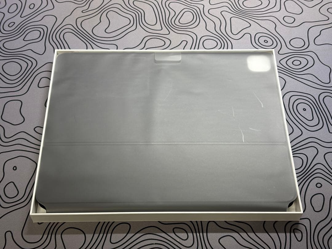 iPad Magic Keyboard MXQU2J/A 日本語 12.9