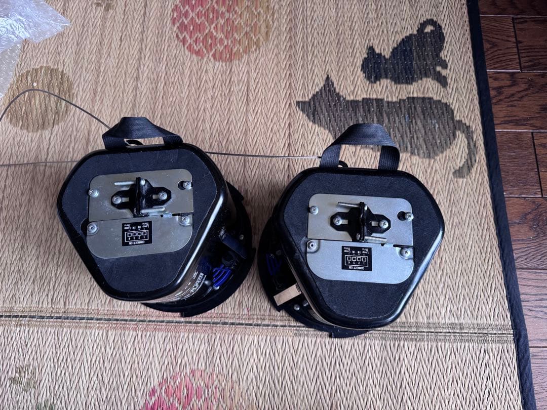 中古YAMAHA 天井スピーカー VXC4W　1ペア