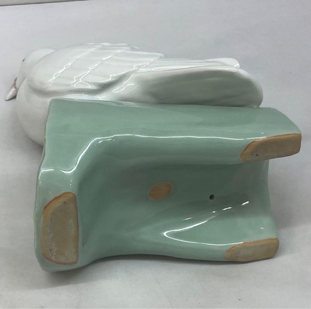 113s  宮永東山作「白鳩」共箱　京都　青磁　置物　平和　東山窯