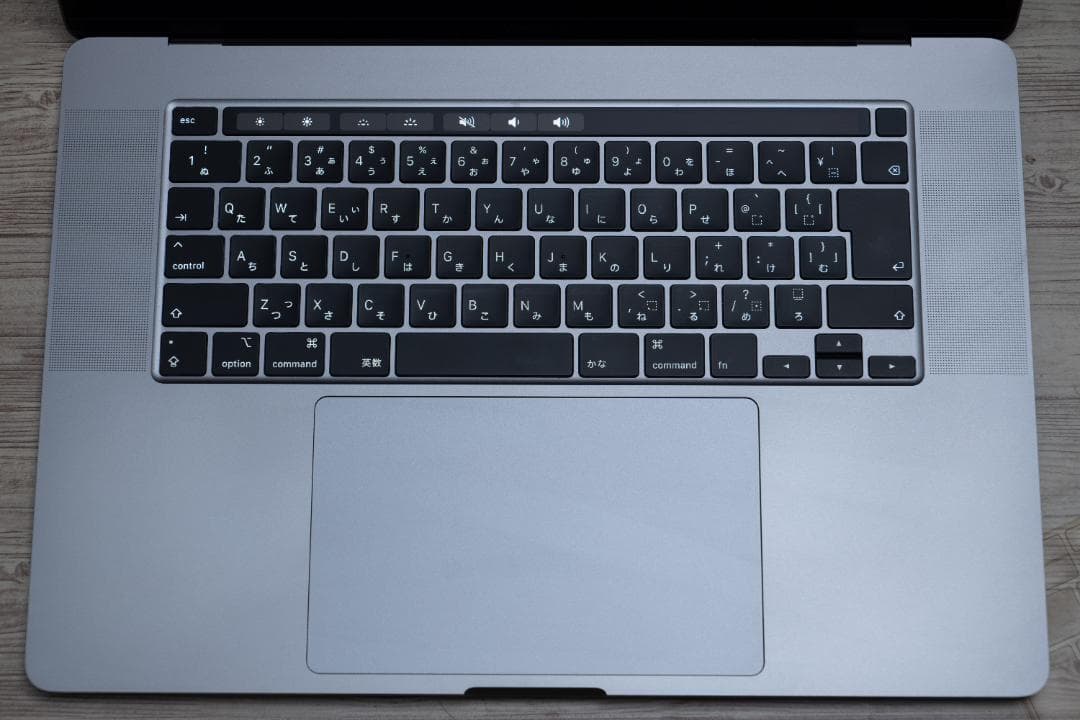 MacBook本体 MacBook Pro16 Corei9 32GB 1TB Radeon Pro