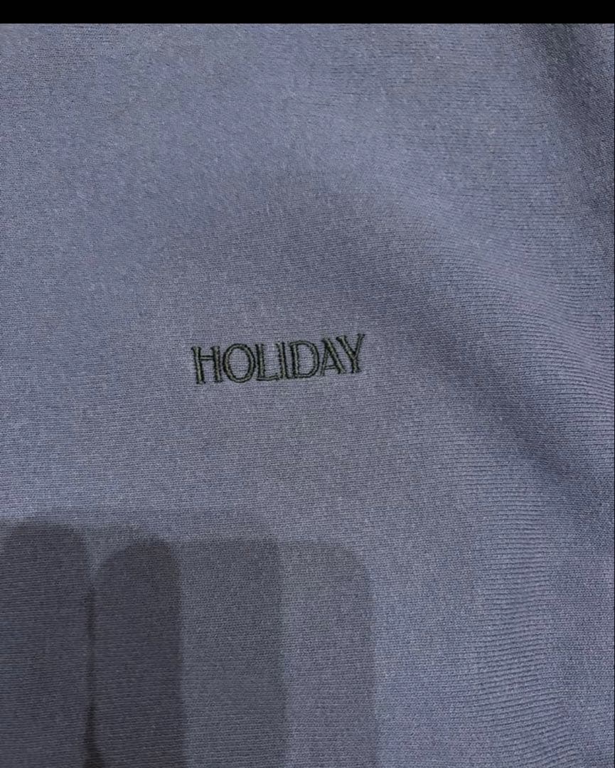 HOLIDAY スウェット
