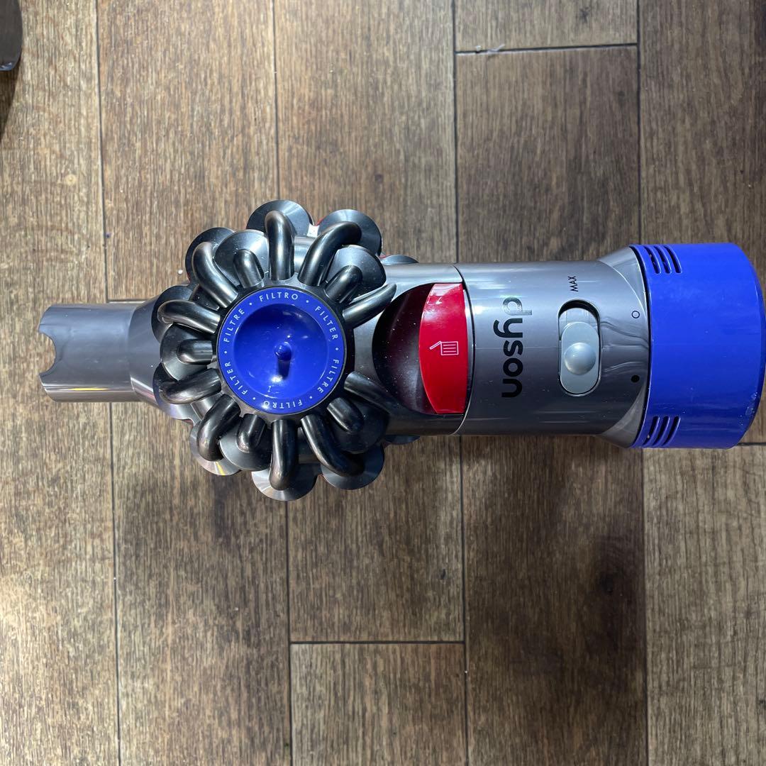 Y‼️Dyson SV11v7 クリーナー本体 充電アダプター