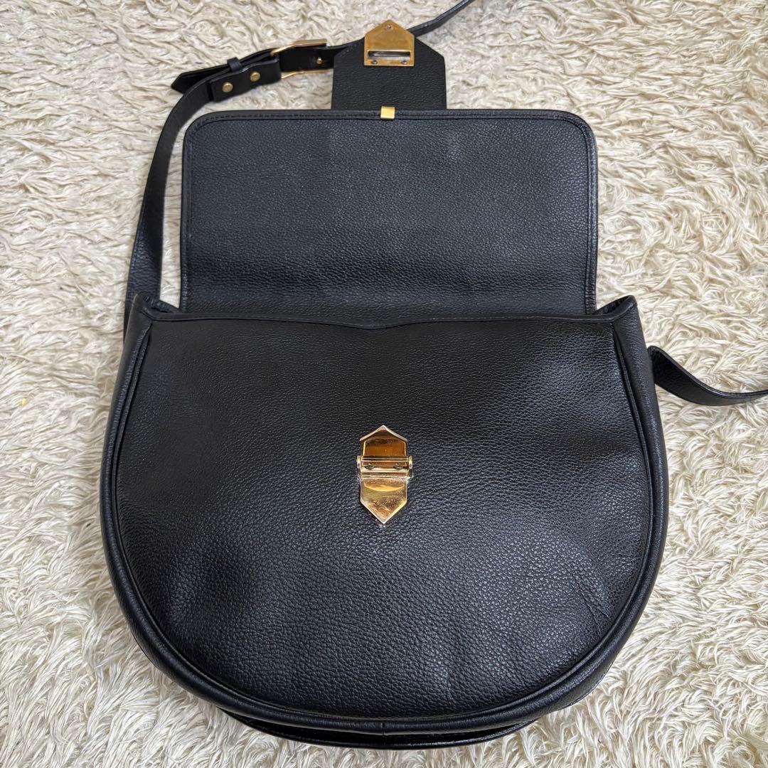 イヴサンローラン YSL ショルダーバッグ カサンドラ レザー 本革 ブラック