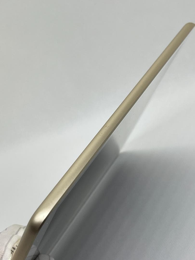 SIMフリー iPad 第5世代 128GB ゴールド