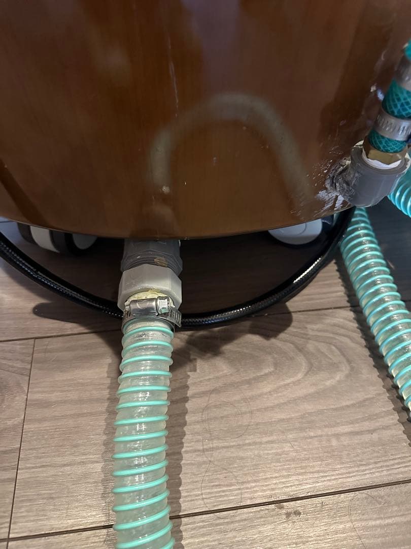 移動式シャンプー台　ペロ