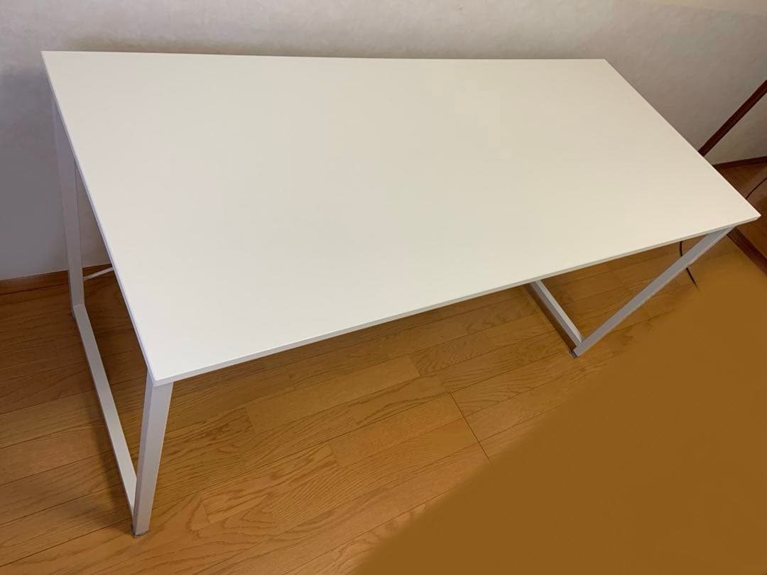サンワダイレクト　デスク　ホワイト　140cm × 60cm