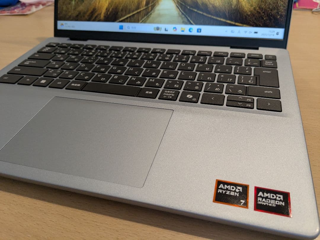 Windowsノート本体 Inspiron 14 5445 Ryzen7 8840U 1TB/16GB