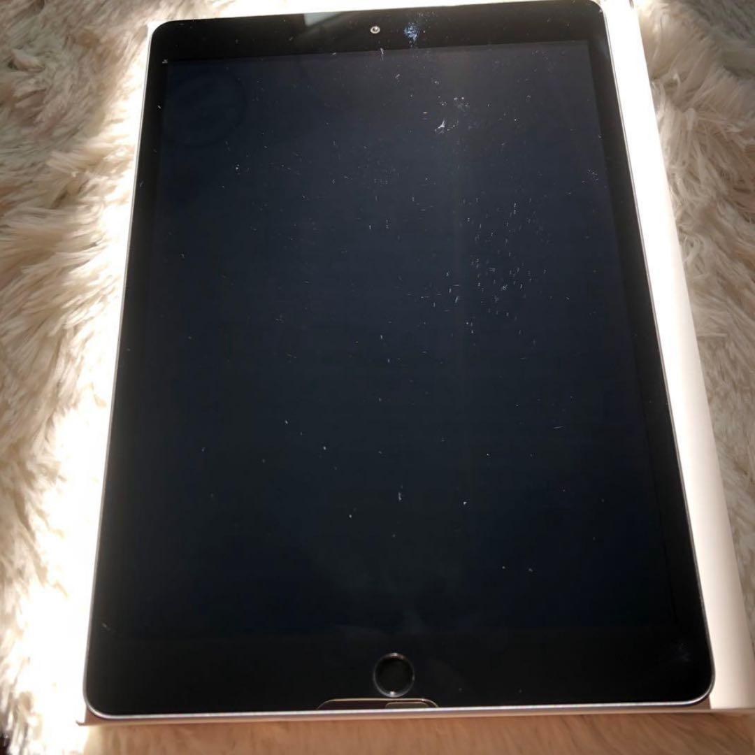 【年始割】iPad 第9世代 64GB SIMフリー【すぐ発送】