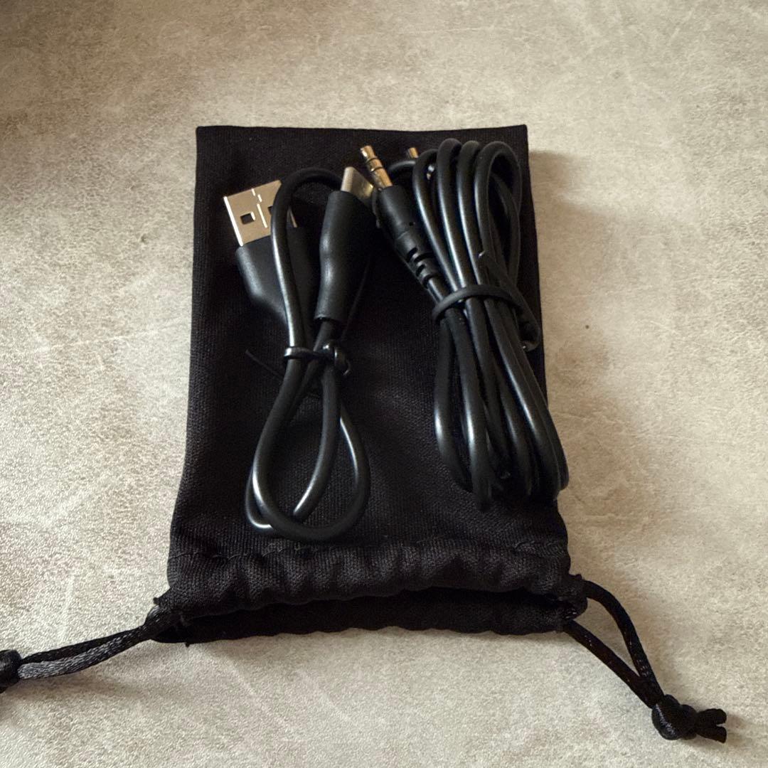 新品　Anker soundcore オーバーイヤーヘッドフォン ケース付き