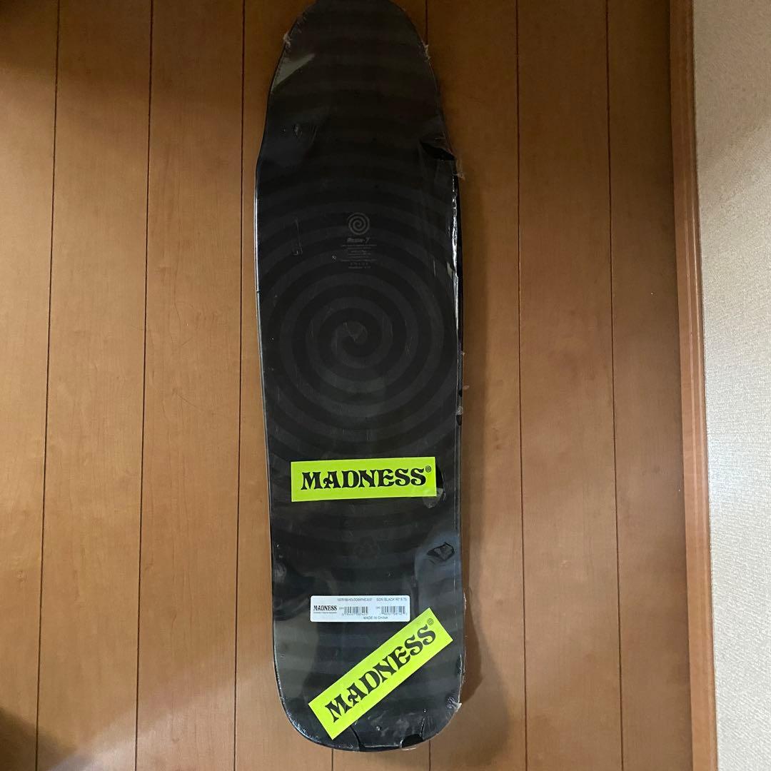 値下げ　新品　マッドネス　スケボーデッキ