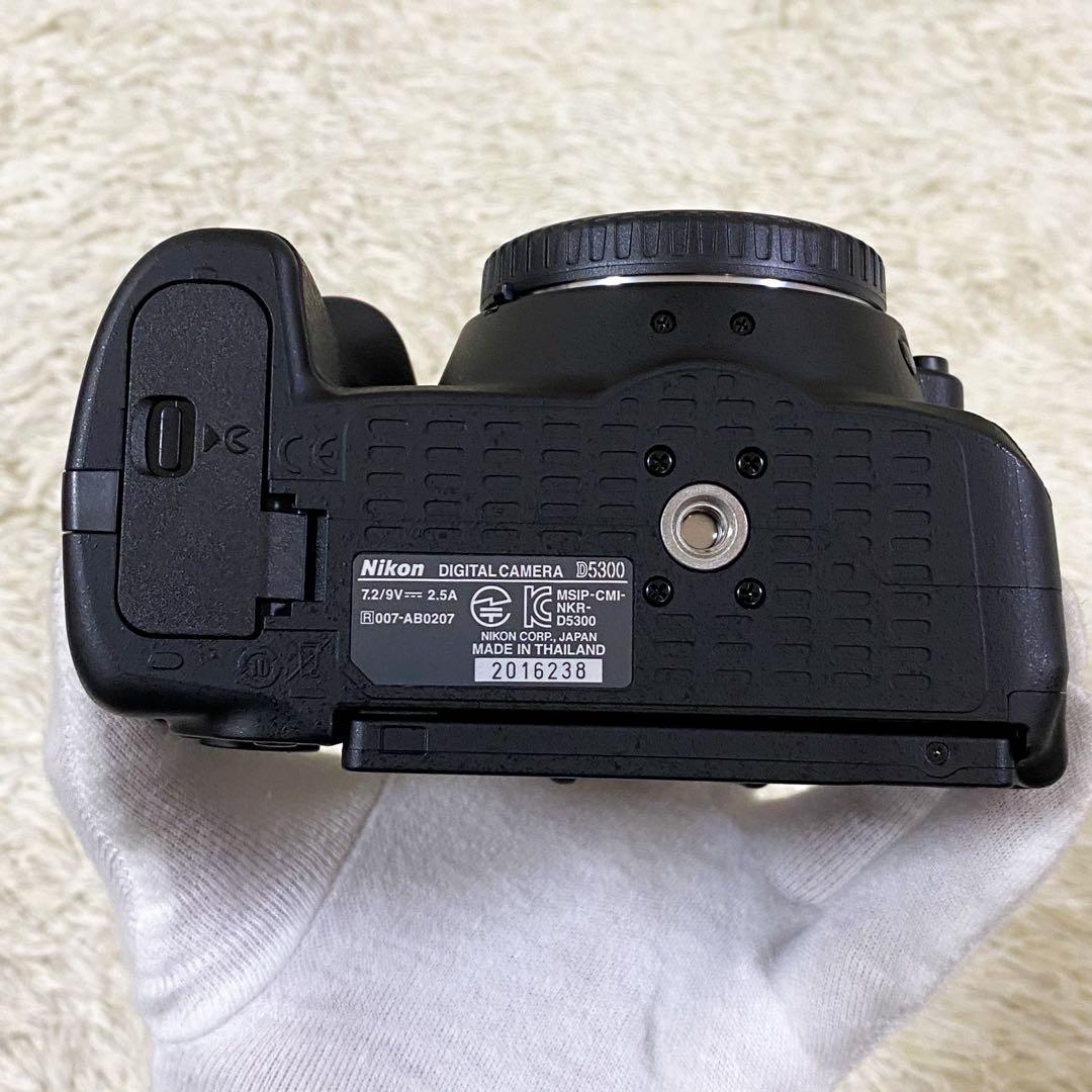 【未使用級】ニコン D5300 高性能デジタル一眼レフ ダブルズームキット