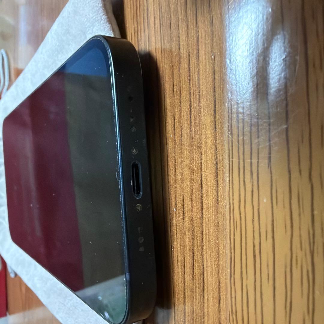 Apple iPhone 14 ミッドナイト本体