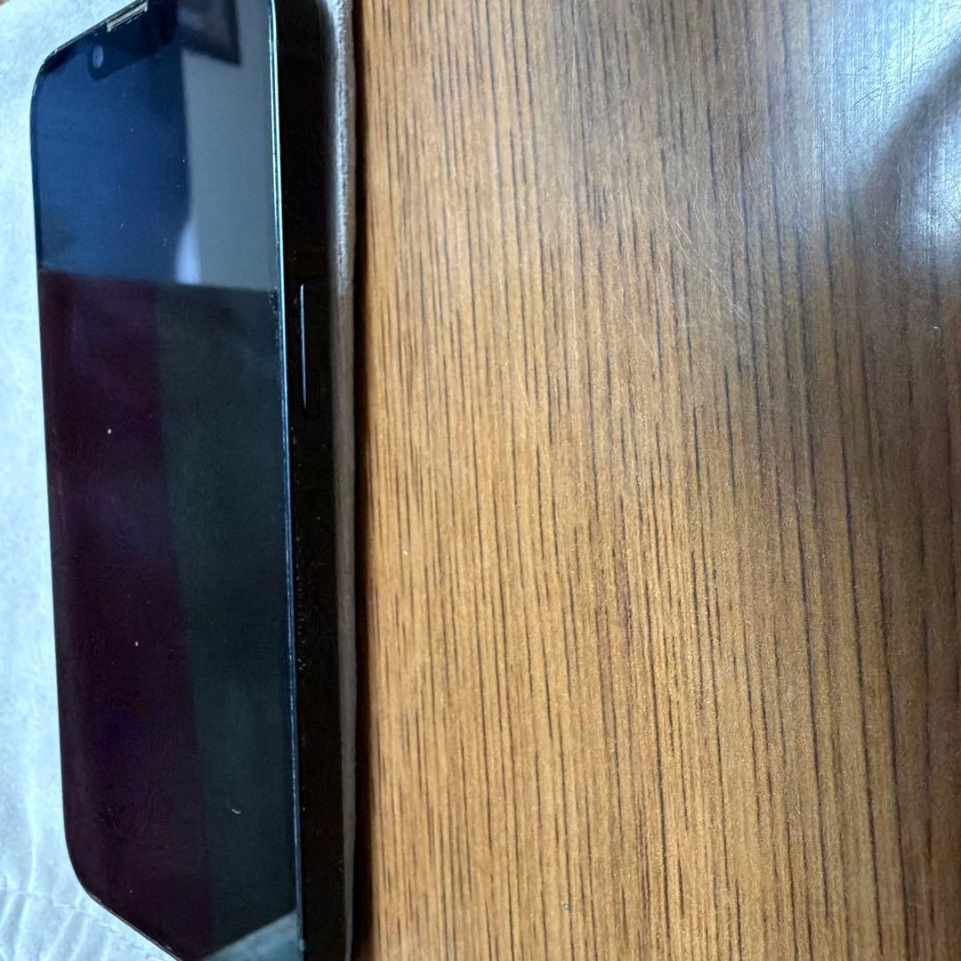 Apple iPhone 14 ミッドナイト本体