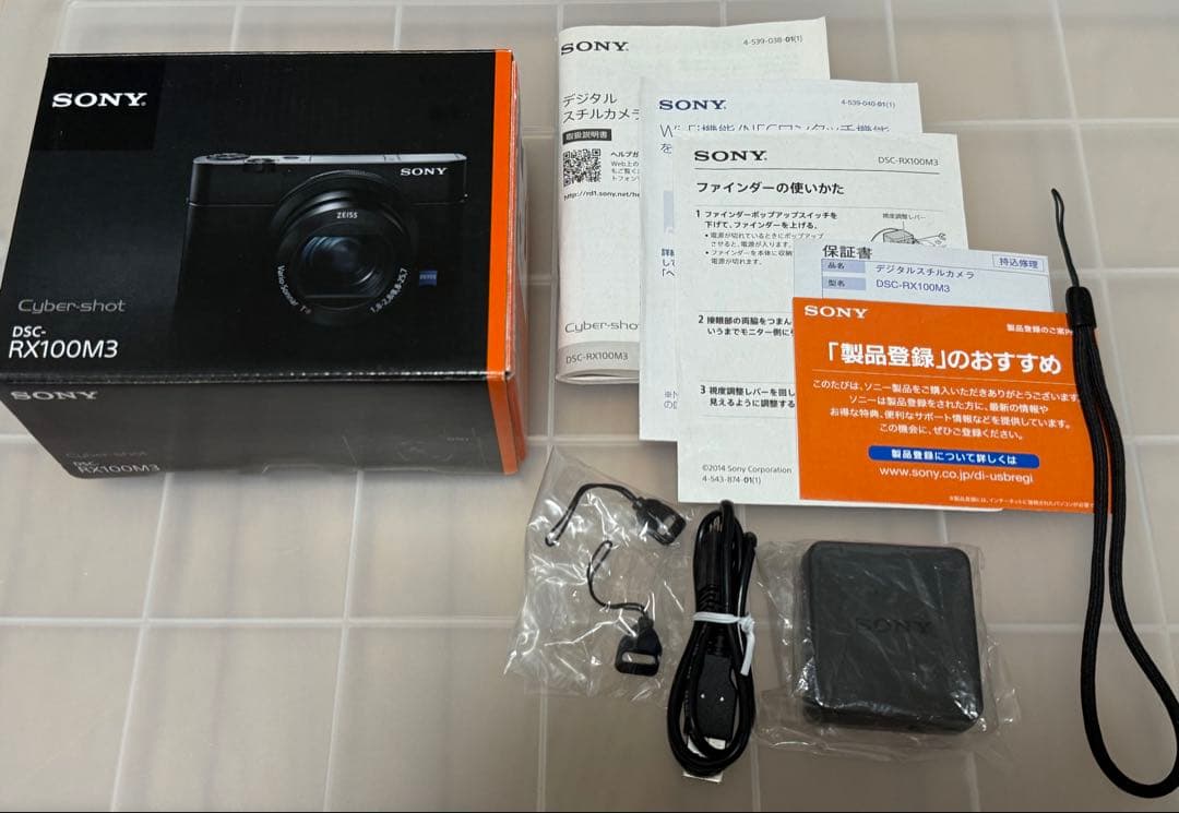 SONY ソニー Cyber-shot DSC-RX100M3