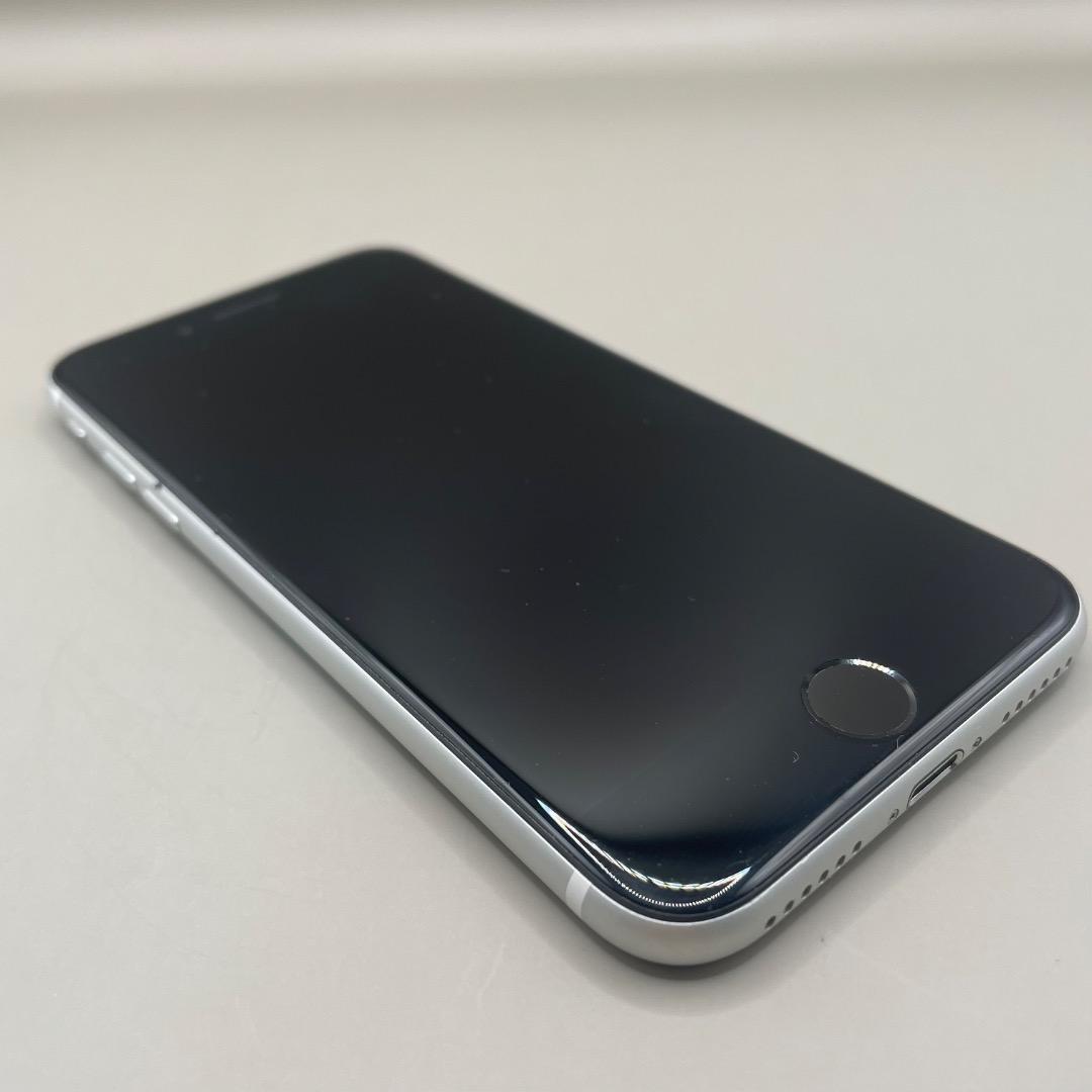 美品✨iPhone SE(第2世代) 128GB ホワイトバッテリー新品100％
