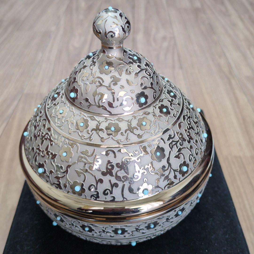 【Decorium デコリウム】装飾ガラス器／蓋付きボウル／インテリアオブジェ