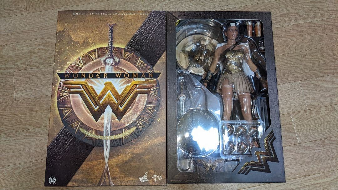 Wonder Woman （トレーニング・アーマー版） 未開封品