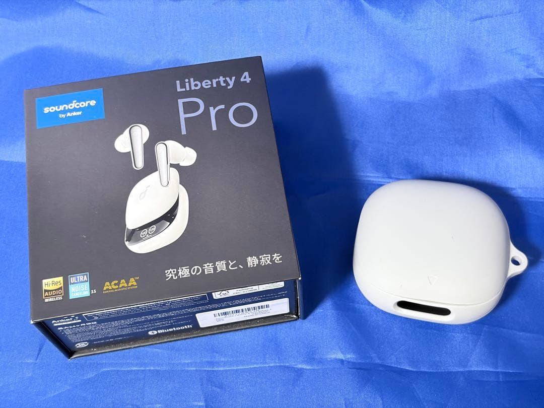 美品 Anker Soundcore Liberty 4 Pro ホワイト