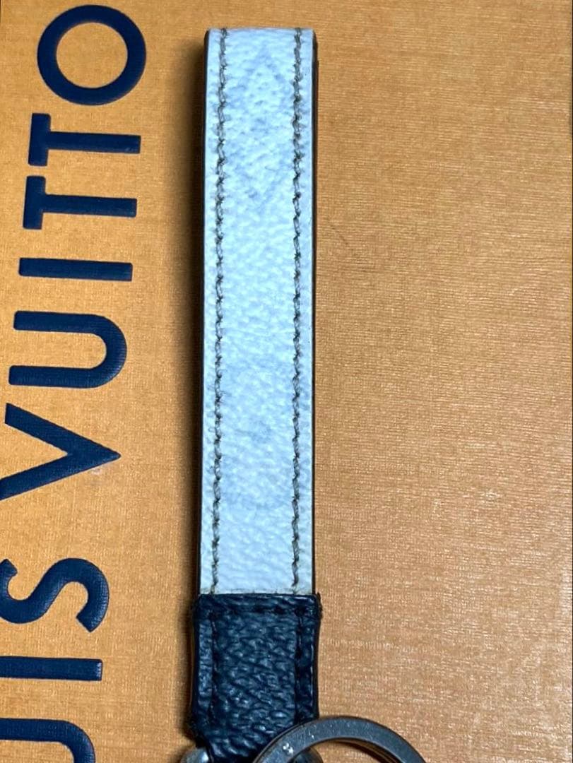 ルイヴィトン　モノグラム　エクリプス　ドラゴンヌ　キーホルダー　キーリング