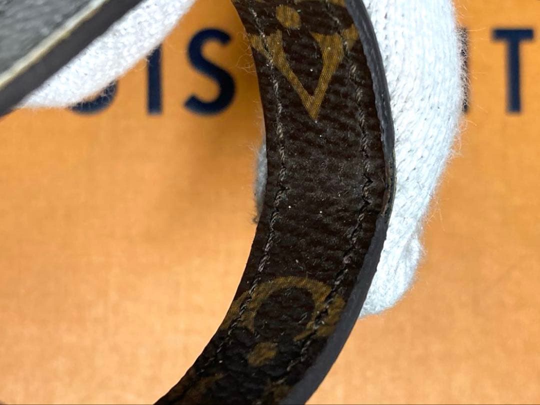 ルイヴィトン　モノグラム　エクリプス　ドラゴンヌ　キーホルダー　キーリング