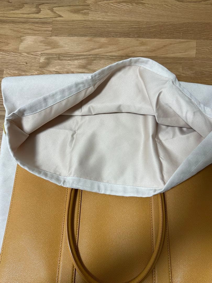 BVLGARI メンズ トートバッグ ビジネスバッグ ベージュ　保存袋あり