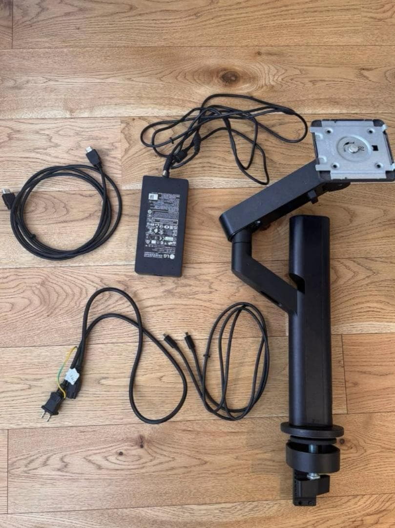 LG 28MQ780 27.6インチ 16:18 DualUpモニター