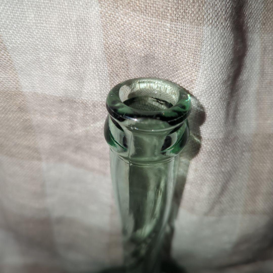 ガラス瓶　花瓶　コカ・コーラ　アート　インテリア　置物