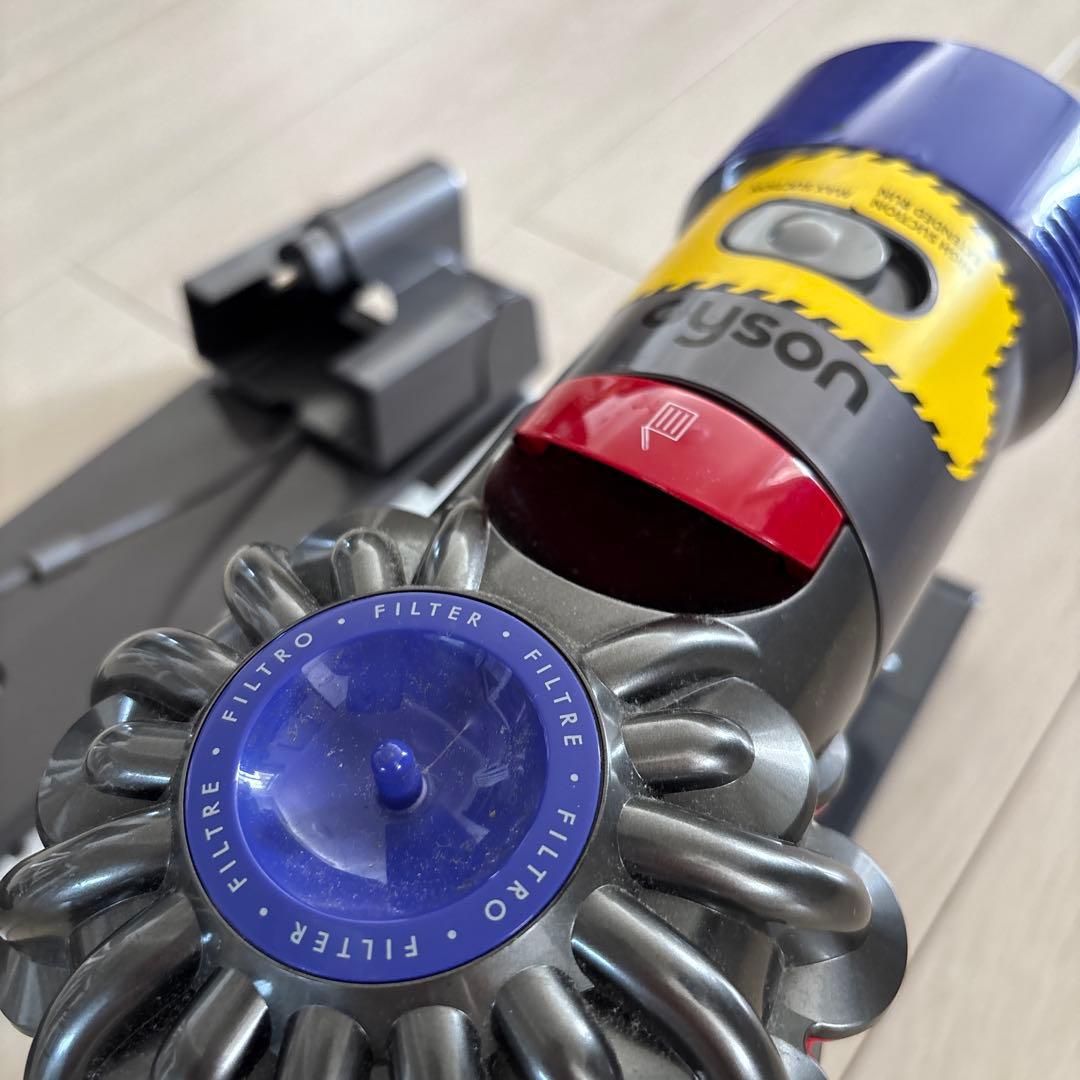 ダイソン Dyson V8 掃除機 本体 HEPA TOWERラック