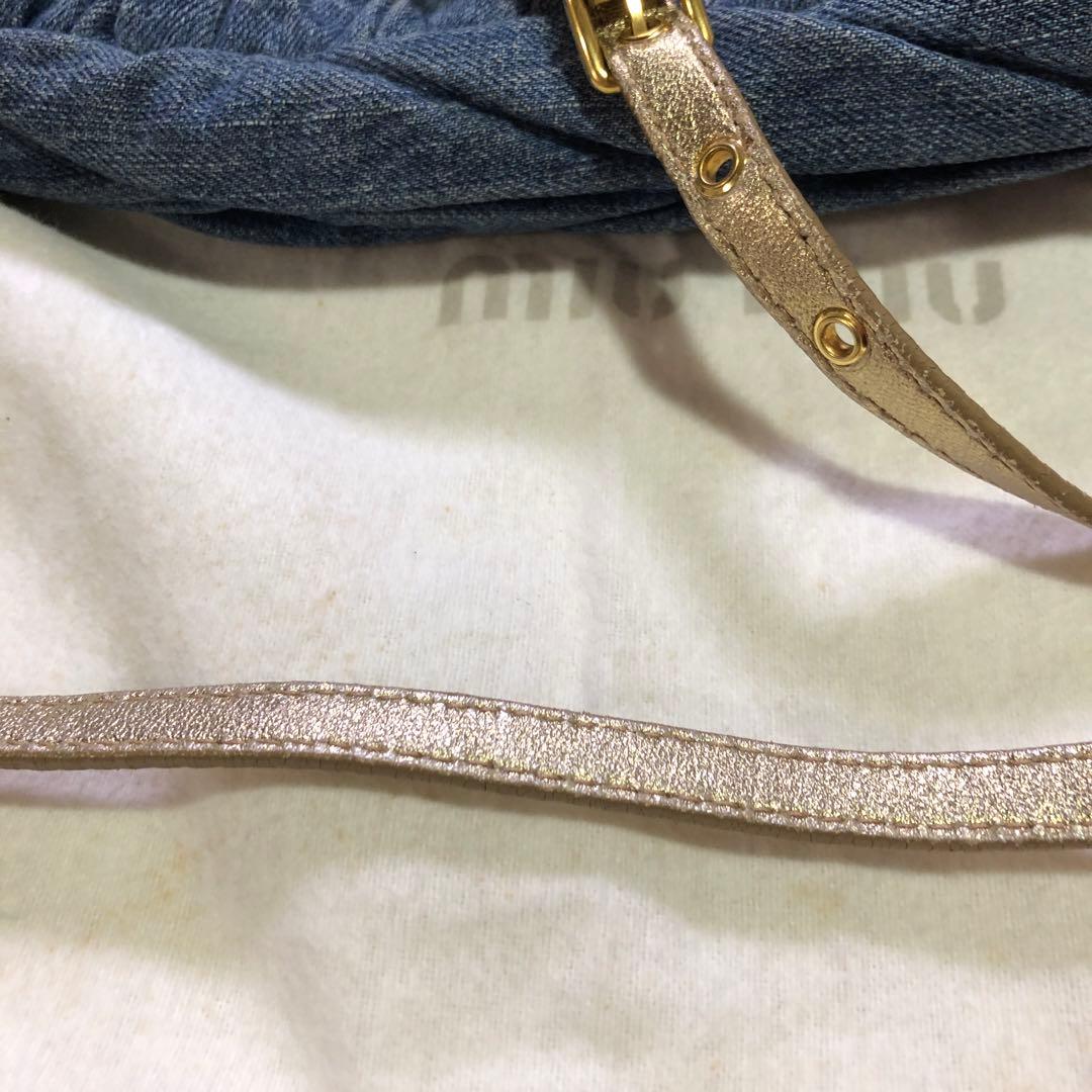 MIU MIU デニムショルダーバッグ 中型