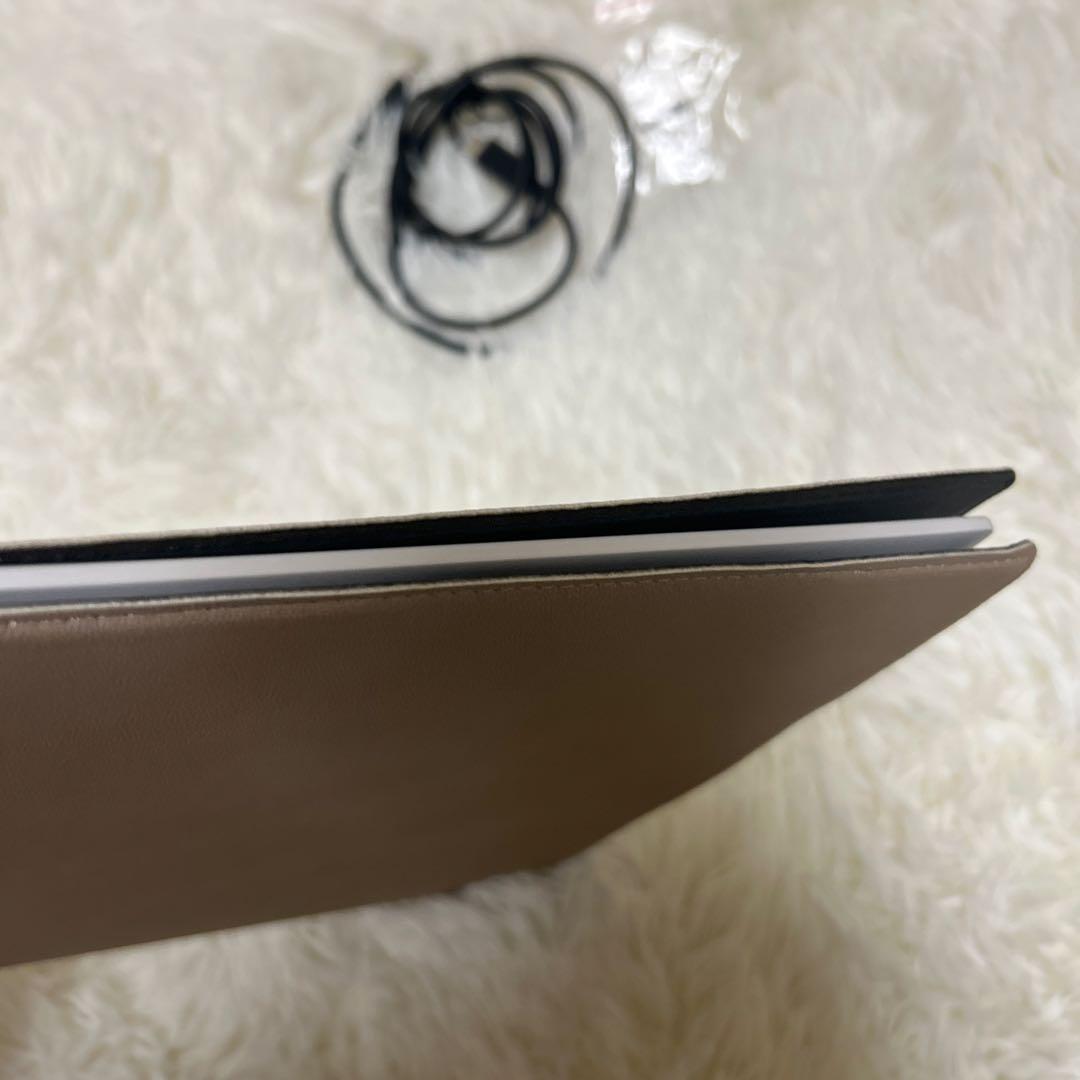 【極美品】クアデルノ　A5 Gen3 最新モデル　純正カバー　純正ラミーペン