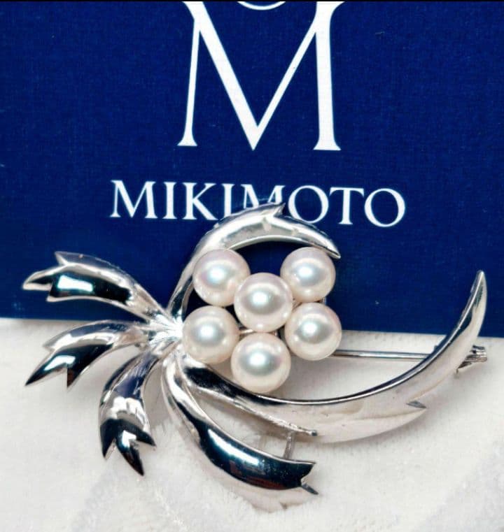 【美品 最高級!!】ミキモト ブローチ パール フォーマル 6珠 皇室御用達
