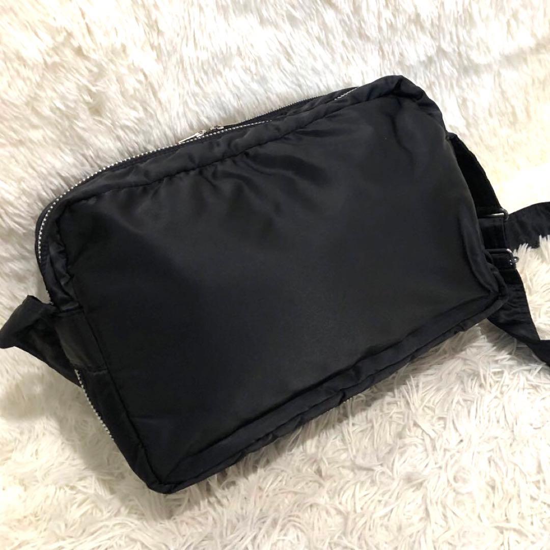 未使用級✨ポーター 吉田カバン タンカー ショルダーバッグ メンズ　ブラック