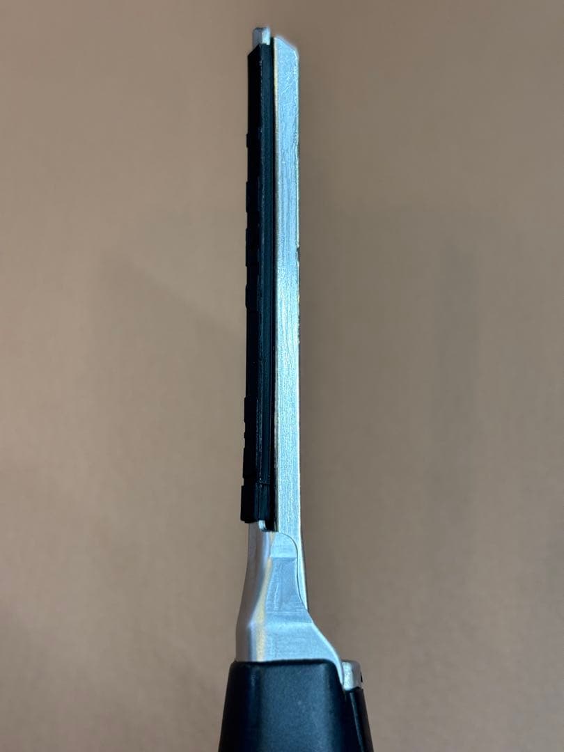 LENZ α-4Gレンツアイロン 5角 4ミリ　理容アイロン　ラバー新品