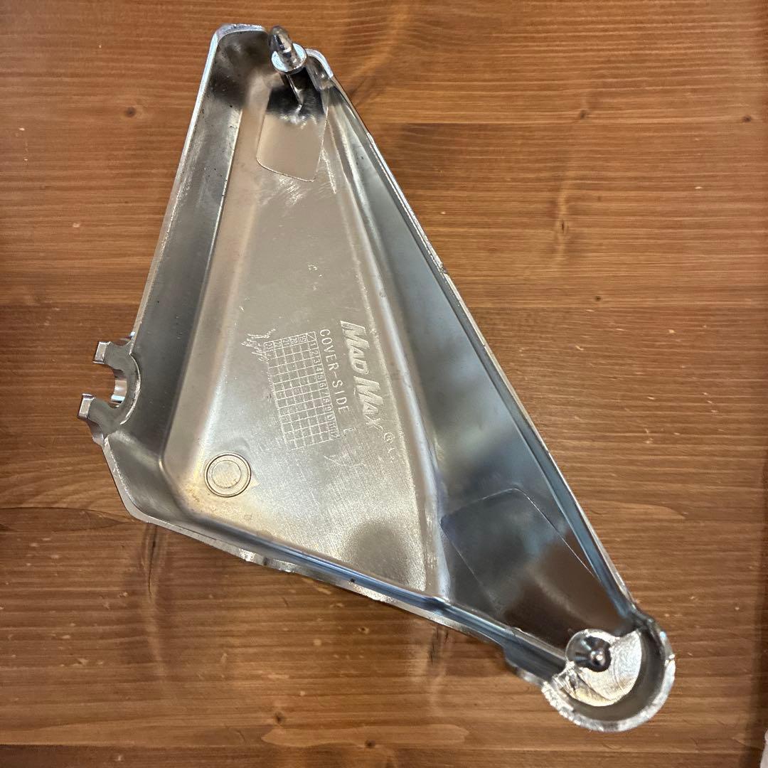 ゼファー用エアクリーナーカバーとシート