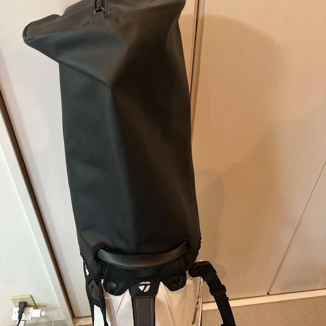 TaylorMade SIM2 キャディバッグ