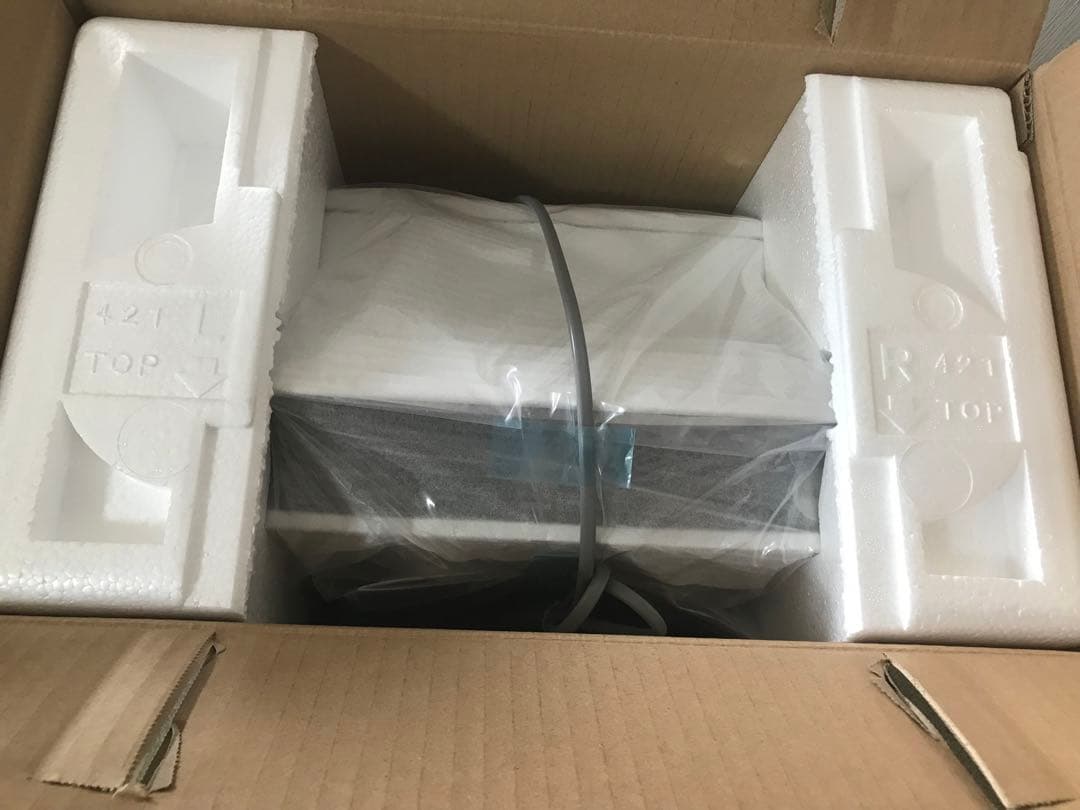 シャープ KC-40TH7-W 加湿空気清浄機 18畳 未開封品　シーズン到来