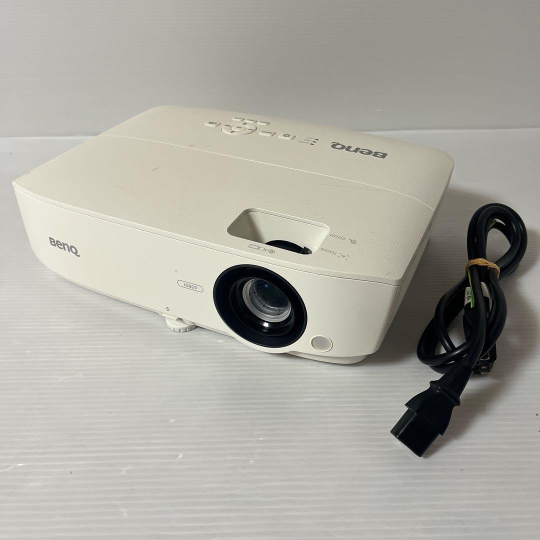 BenQ ベンキュー　MH534 プロジェクター