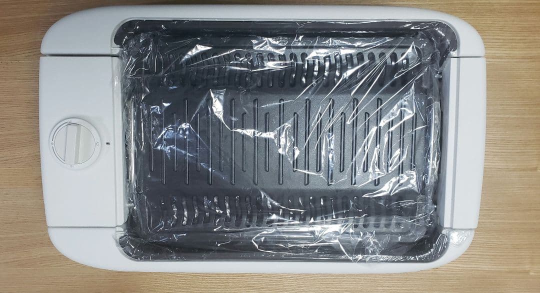 【新品】吸煙グリル　S-cubism SNG-001WH　即購入【匿名配送】