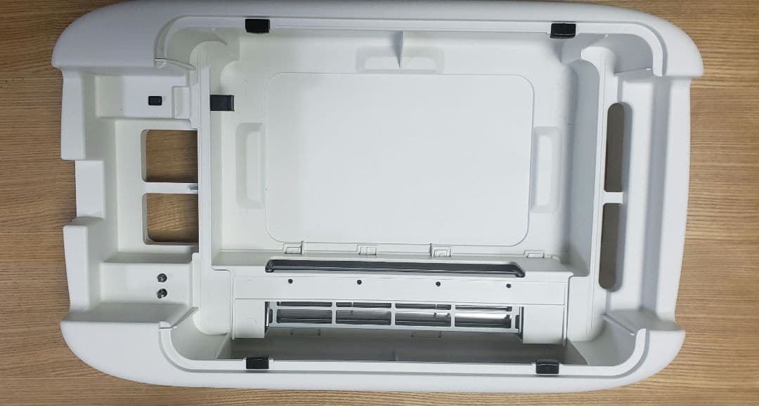 【新品】吸煙グリル　S-cubism SNG-001WH　即購入【匿名配送】