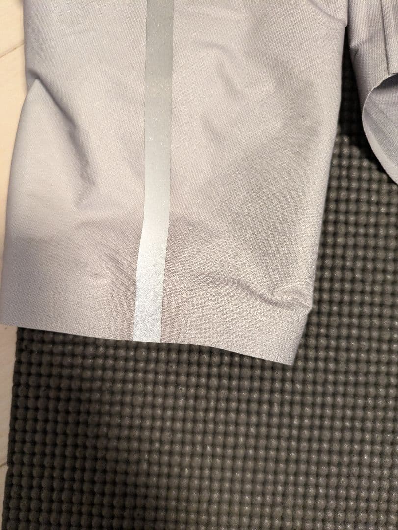 CASTELLI　TEMPESTA LITE JACKETサイズM